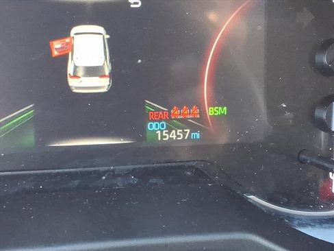 Used 2023 Toyota RAV4 XLE w/ Convenience Package image 24