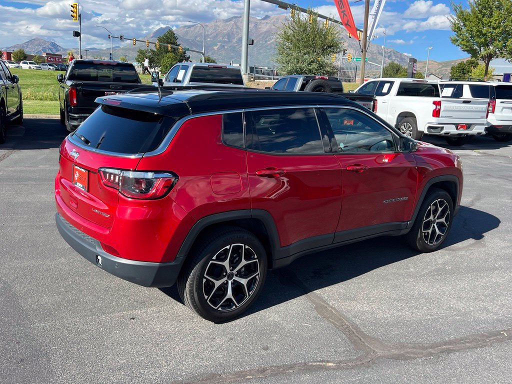 Used 2025 Jeep Compass Limited AWD/4WD image 8