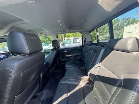 Used 2019 Chevrolet Silverado 2500 LTZ w/ Duramax Plus Package AWD/4WD image 11