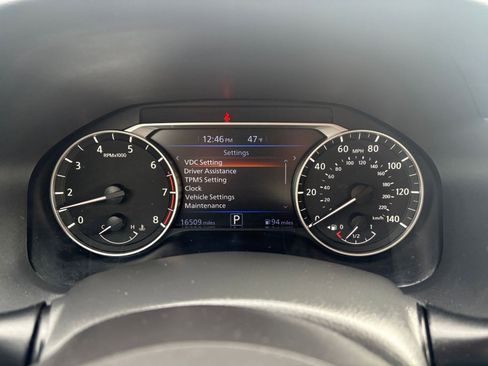 Used 2025 Nissan Altima 2.5 SV image 38