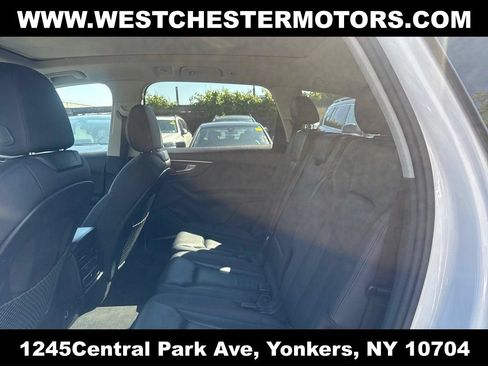 Used 2023 Audi Q7 3.0T Premium Plus AWD/4WD image 28