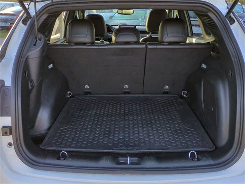 Used 2023 Jeep Compass Trailhawk w/ Trailhawk Elite Group image 12