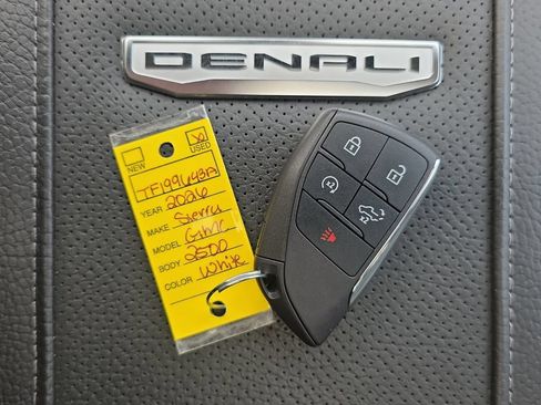 Used 2026 GMC Sierra 2500 Denali w/ Denali Reserve Package AWD/4WD image 23