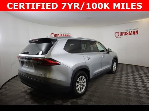 Used 2024 Toyota Grand Highlander FWD image 11