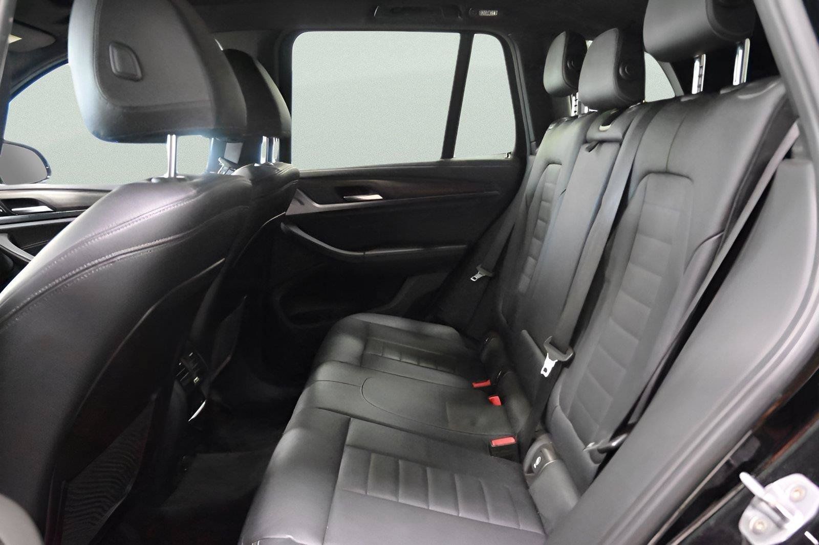 Used 2019 BMW X3 xDrive30i w/ Premium Package AWD/4WD image 14
