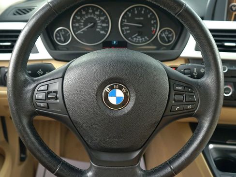 Used 2013 BMW 328i xDrive Sedan image 17