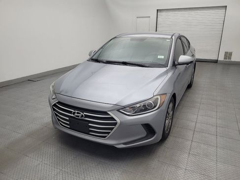 Used 2017 Hyundai Elantra SE FWD image 15