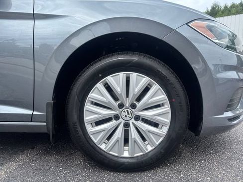 Used 2019 Volkswagen Jetta S w/ Driver Assistance Package FWD image 9
