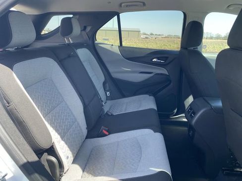 Used 2024 Chevrolet Equinox LT image 15