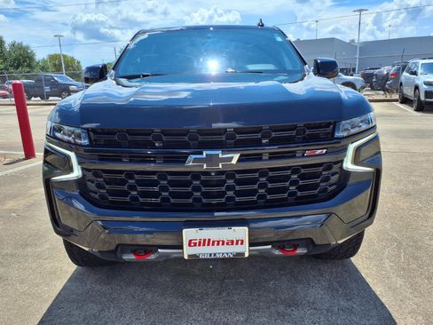 Used 2023 Chevrolet Suburban Z71 w/ Luxury Package AWD/4WD image 25