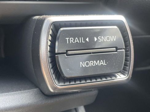 New 2026 Toyota RAV4 SE w/ Convenience Package AWD/4WD image 23