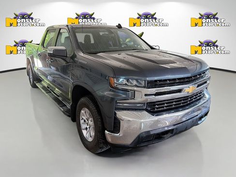 Used 2019 Chevrolet Silverado 1500 LT w/ True North Edition AWD/4WD image 3