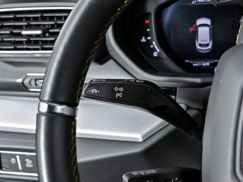 Used 2019 Lamborghini Urus image 31