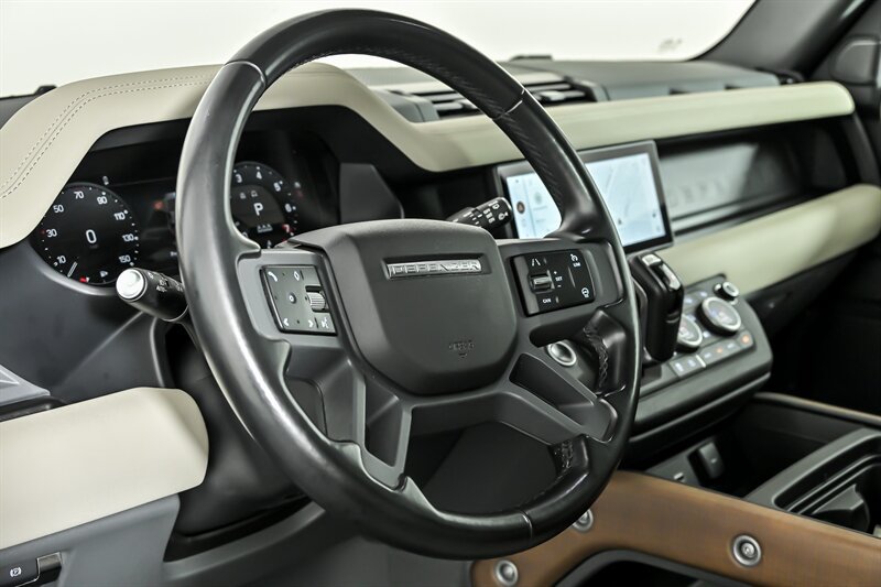 Used 2023 Land Rover Defender 110 X-Dynamic SE AWD/4WD image 18