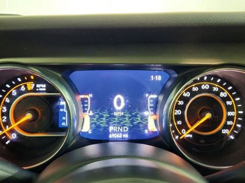 Used 2018 Jeep Wrangler Unlimited Sport S AWD/4WD image 15
