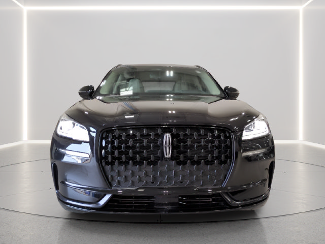 Used 2025 Lincoln Corsair Reserve w/ Equipment Group 202A AWD/4WD image 4