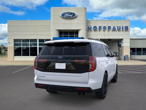 New 2026 Ford Expedition Platinum w/ Stealth Performance Package AWD/4WD image 8