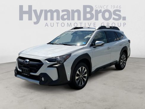 Certified 2025 Subaru Outback Touring XT AWD/4WD image 8