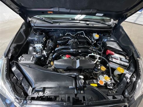 Used 2017 Subaru Crosstrek 2.0i image 27