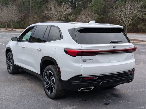 New 2026 Buick Enclave Sport Touring w/ Power Package image 5