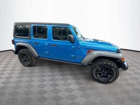 Used 2023 Jeep Wrangler Unlimited w/ Cold Weather Group AWD/4WD image 5