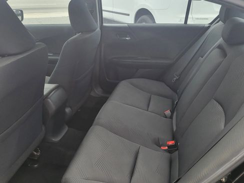 Used 2016 Honda Accord LX image 19