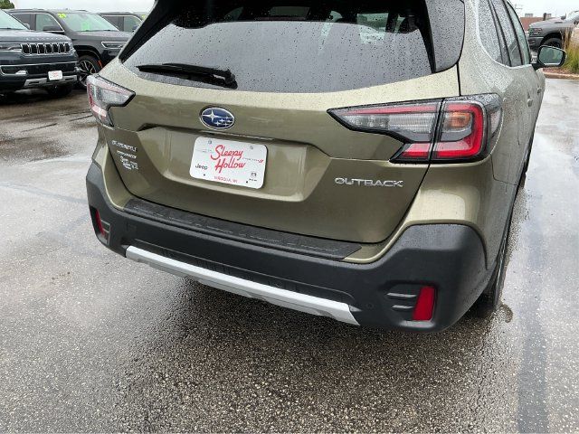 Used 2020 Subaru Outback Limited w/ Popular Package #2 AWD/4WD image 16