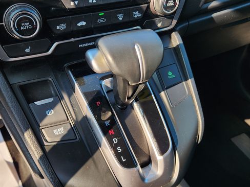 Used 2019 Honda CR-V Touring image 22
