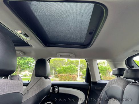 Used 2015 MINI Cooper S image 40