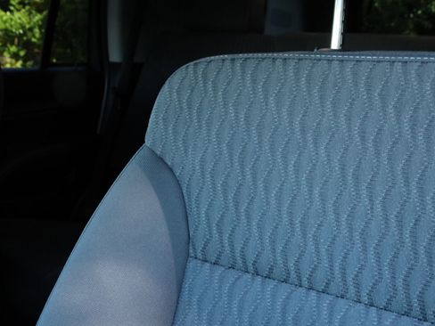 Used 2018 Chevrolet Tahoe 4WD image 22