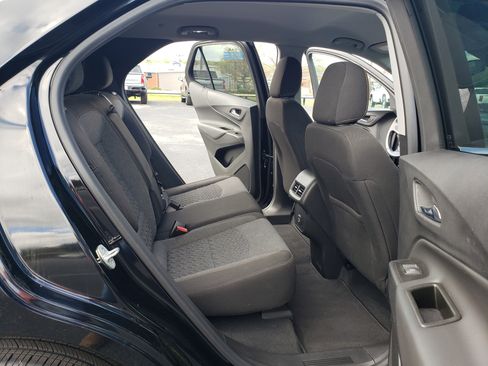 Used 2022 Chevrolet Equinox LT w/ Driver Convenience Package FWD image 33