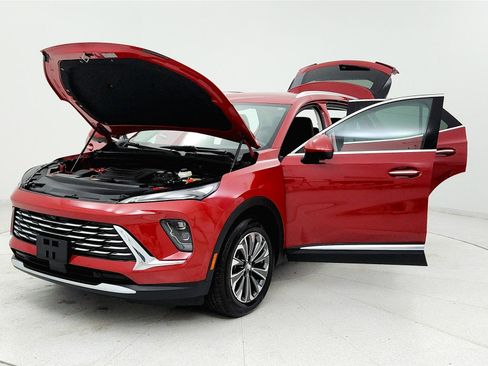 Used 2025 Buick Envision Preferred image 9