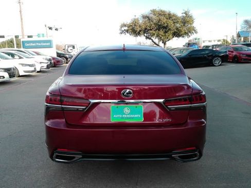 Used 2018 Lexus LS 500 w/ Interior Upgrade Package image 7