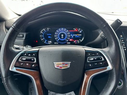 Used 2016 Cadillac Escalade ESV Premium image 47