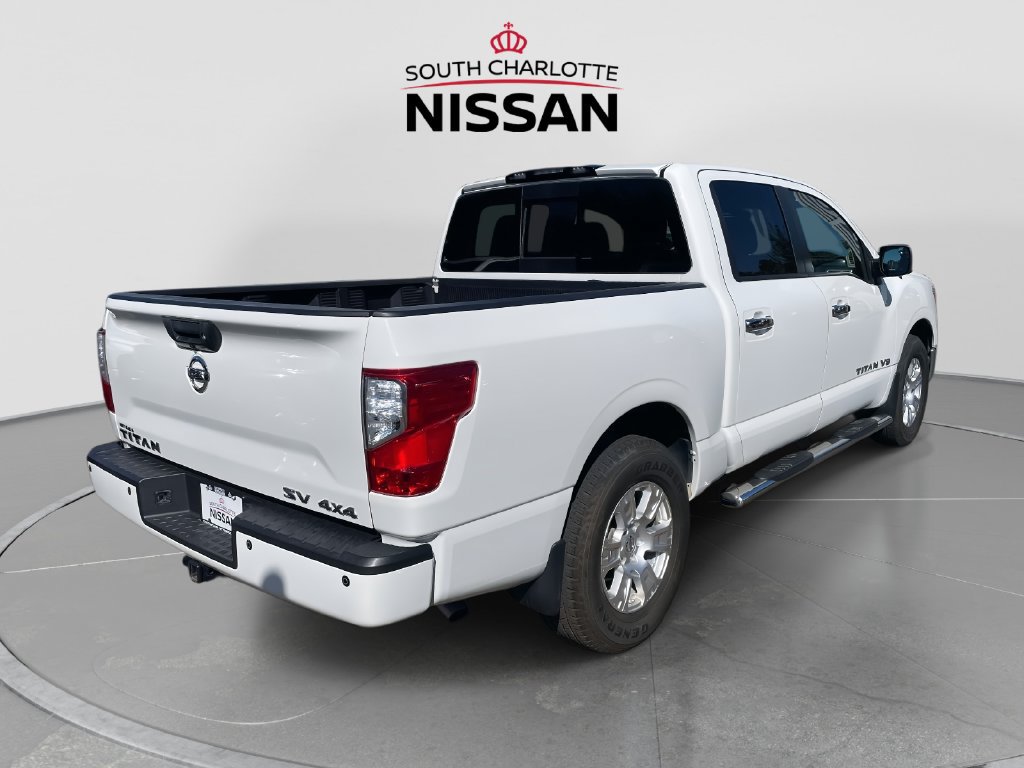 Used 2018 Nissan Titan SV w/ SV Convenience Package AWD/4WD image 6