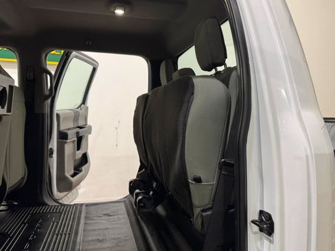 Used 2022 Ford F250 XL w/ STX Appearance Package AWD/4WD image 19