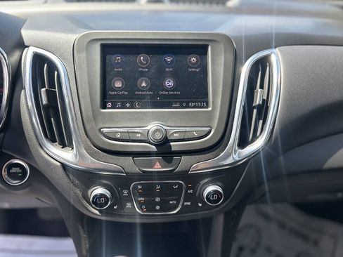 Used 2021 Chevrolet Equinox LT FWD image 12