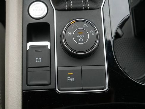 Certified 2023 Volkswagen Atlas SE AWD/4WD image 33