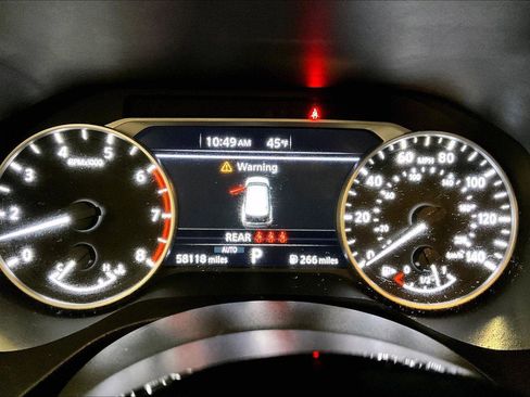 Used 2021 Nissan Rogue SV image 19