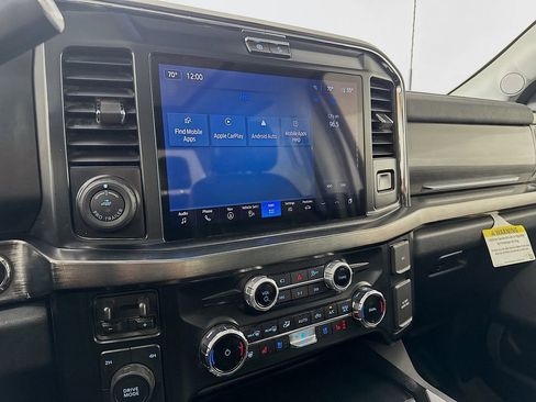 Used 2025 Ford F350 Lariat w/ Lariat Ultimate Package image 17