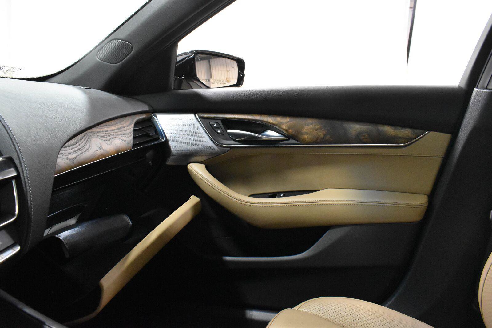Used 2022 Cadillac CT5 Premium Luxury AWD/4WD image 15