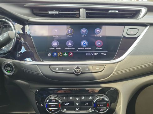 Used 2023 Buick Encore GX Essence w/ Experience Buick Package FWD image 23