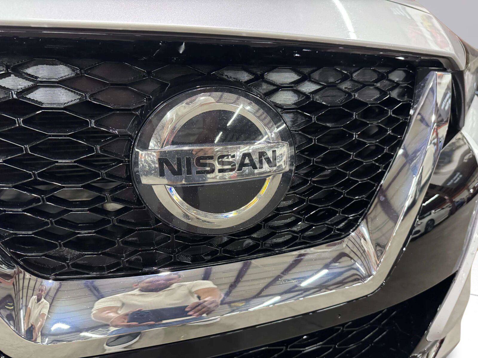 Used 2021 Nissan Maxima 3.5 SV w/ Floor Mat Group FWD image 16