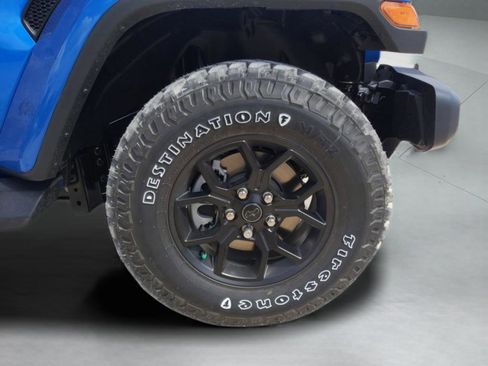 New 2025 Jeep Gladiator Sport AWD/4WD image 34
