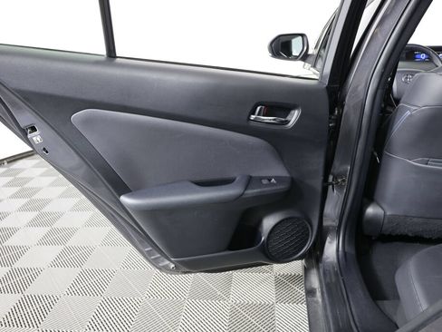 Used 2021 Toyota Prius Prime XLE w/ Carpet Mat Package (TMS) FWD image 16