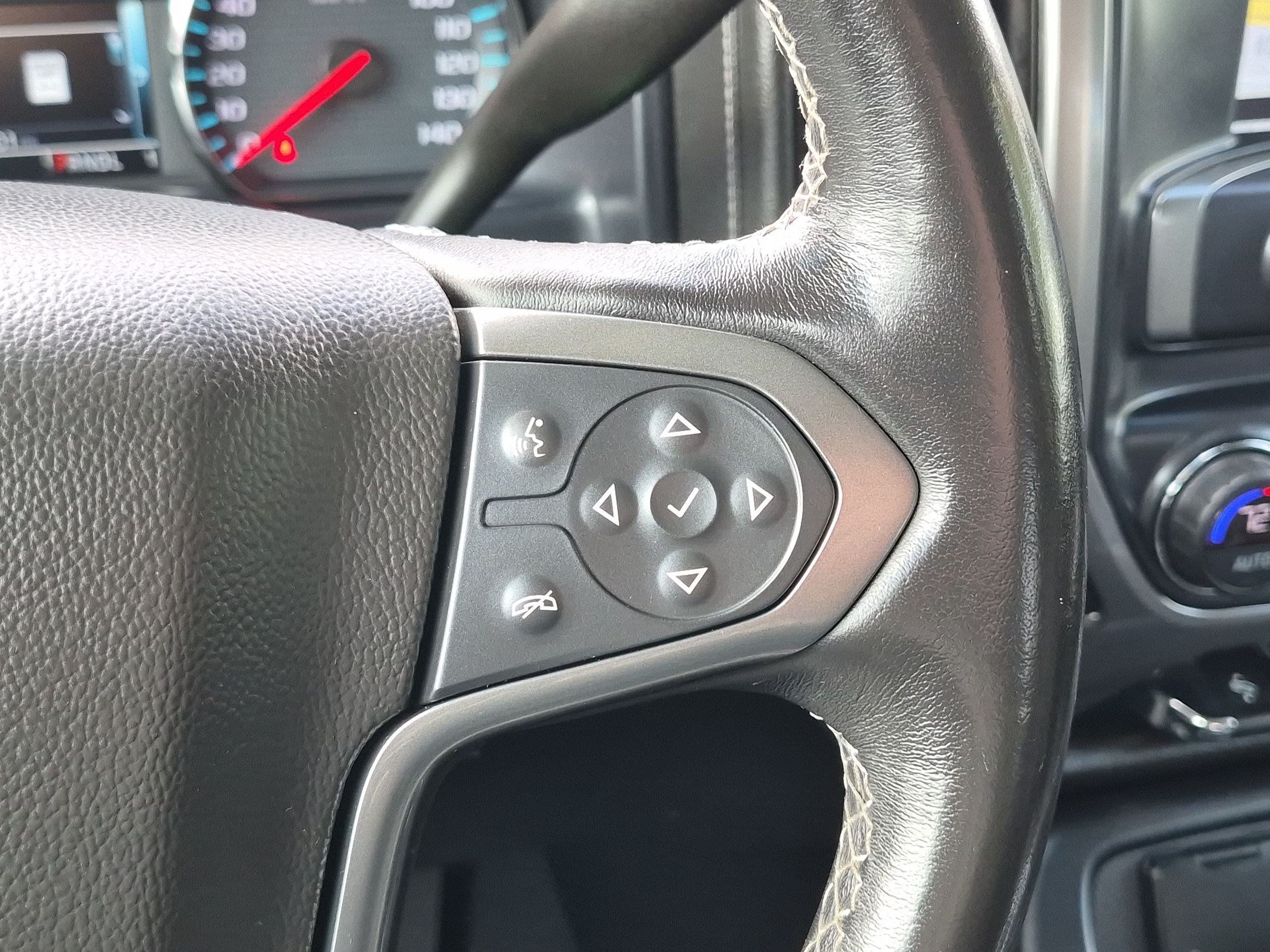 Certified 2019 Chevrolet Silverado 2500 LTZ w/ Duramax Plus Package AWD/4WD image 19