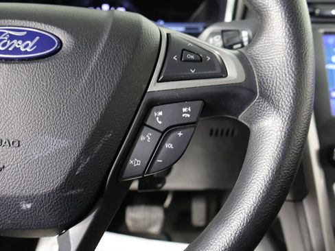 Used 2020 Ford Fusion SE image 37