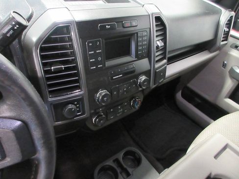 Used 2017 Ford F150 XLT w/ Equipment Group 301A Mid AWD/4WD image 31