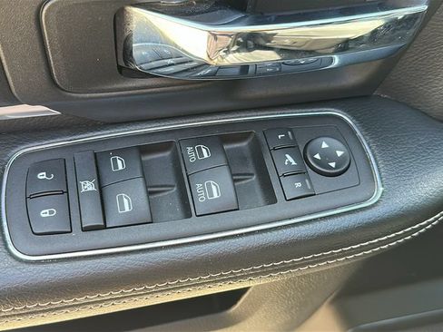 Used 2023 RAM 1500 Warlock AWD/4WD image 13