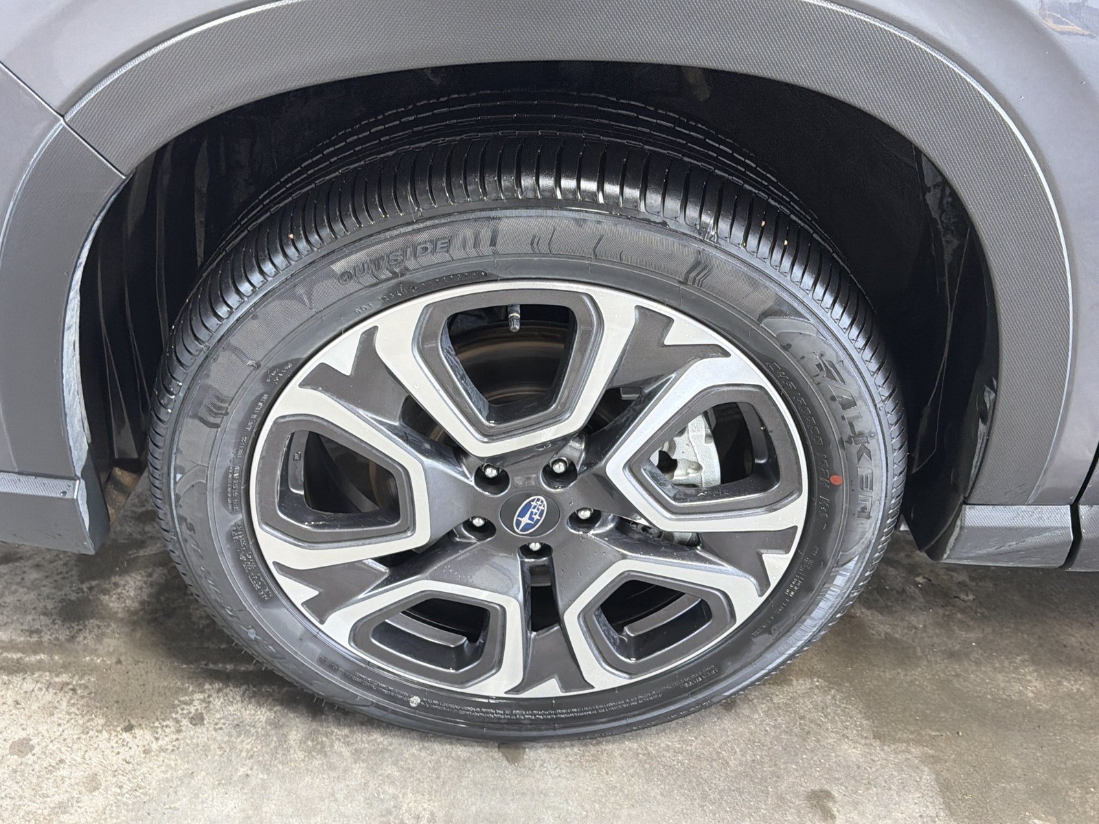 Certified 2025 Subaru Ascent Touring AWD/4WD image 15